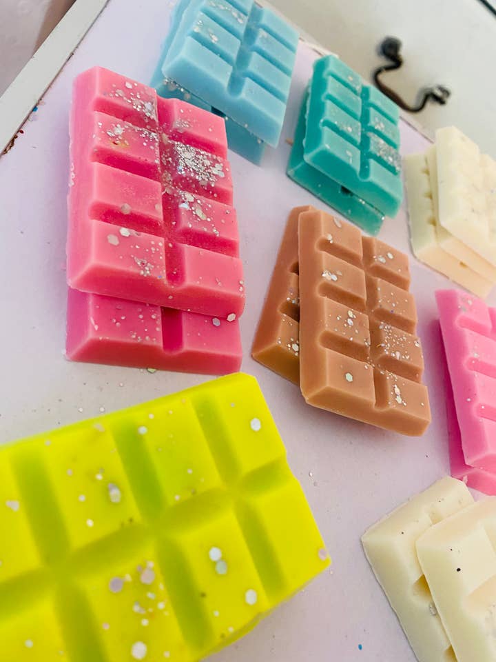 Mini snapbars for wholesale by Lyndseys Magical Melts