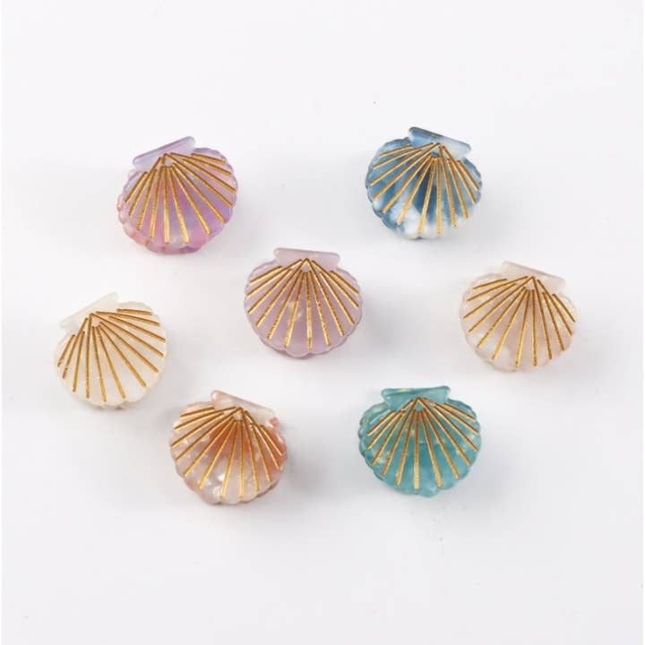 Assorted Mini Clamshell Hair Claws (DAOKA) for wholesale on Faire1