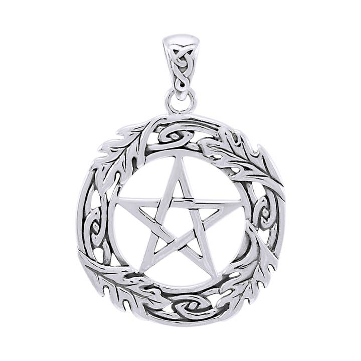 Pendentif en argent sterling encadré d'une feuille de chêne et d'un pentacle celtique pour la vente par Silver Insanity