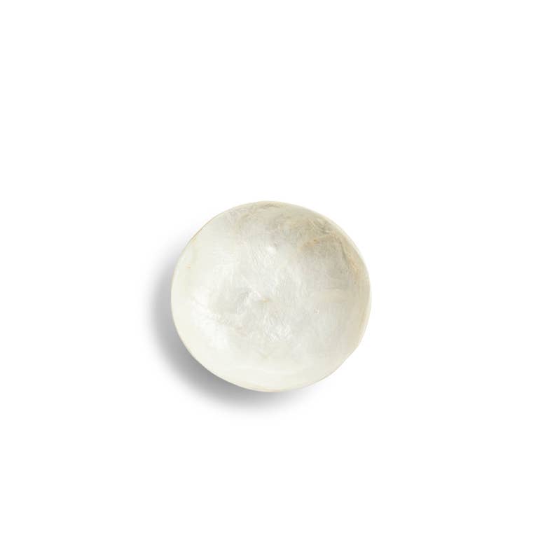 ByBazz - Venta al por mayor Bandejas/platos/boles decorativos - Schaaltje Schelp Capiz XS White14