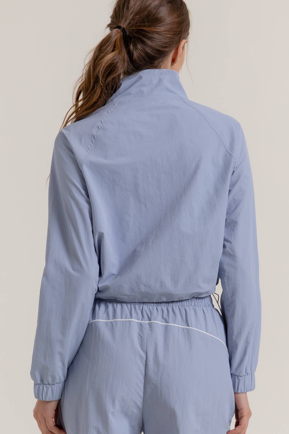 Active Basic | Active USA - Vente Veste de sport – femme - Anorak de sport à manches longues et coupe courte12