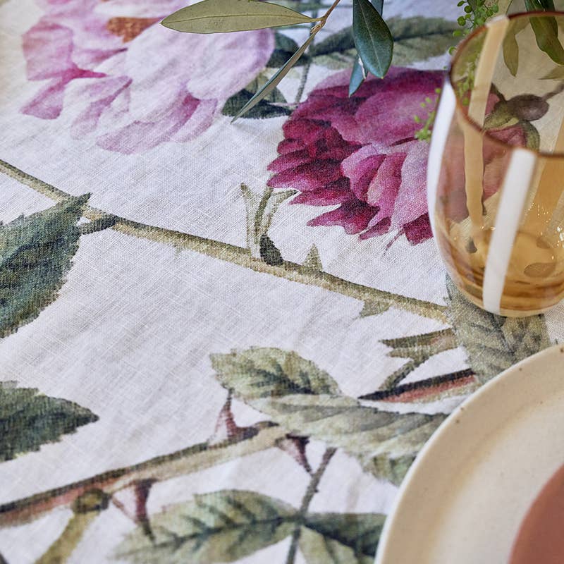 Koustrupco - Wholesale Tablecloth - Rose flower garden Tablecloth 145x220 cm.2