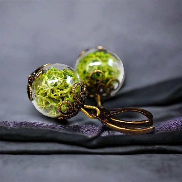 MadamLili - Wholesale Dangle Earrings - Real Moss Earrings - Handmade Botanical Jewelry4
