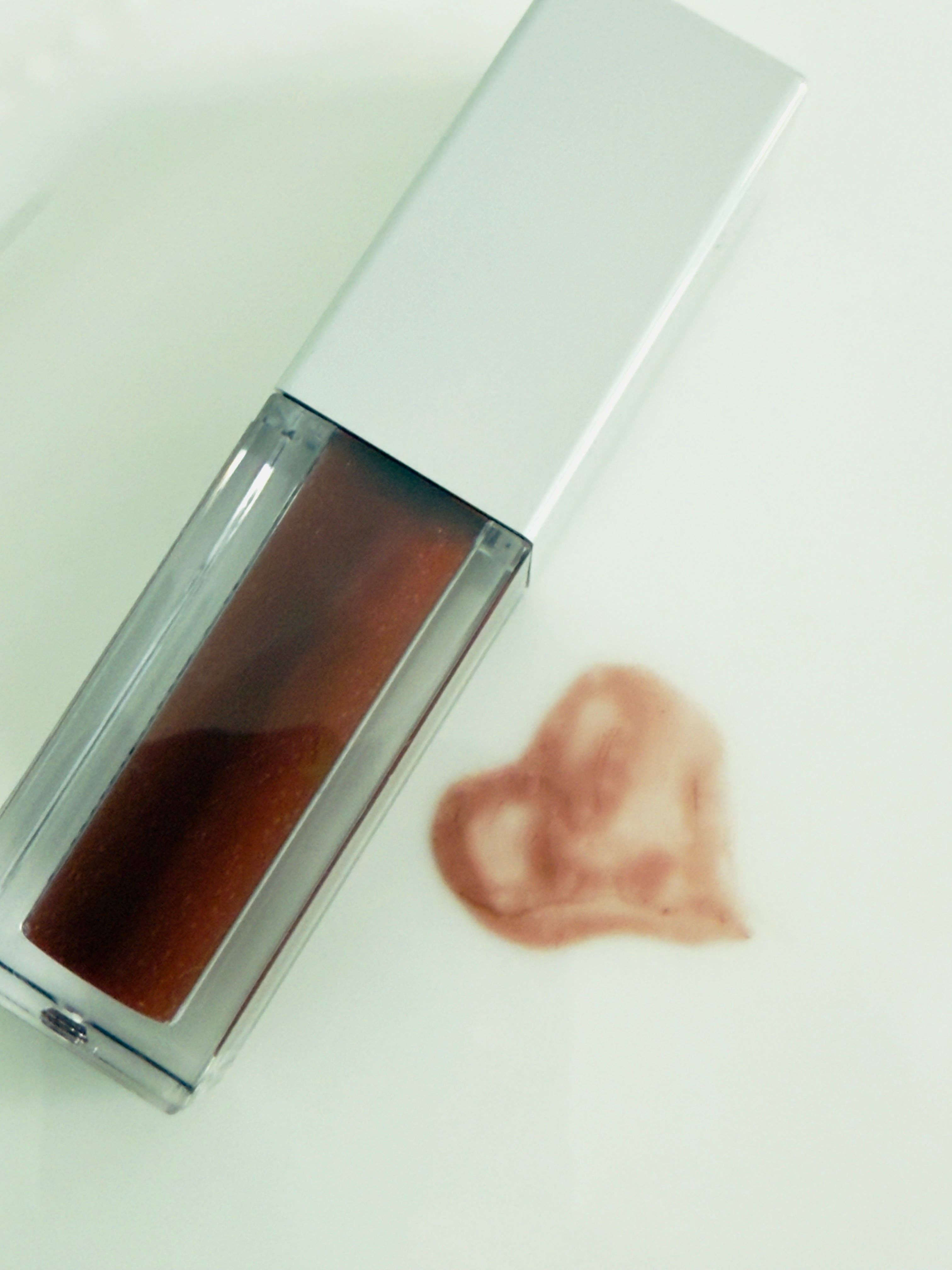 Botika Skincare - Wholesale Lip Gloss - Lip Oil Plumping0