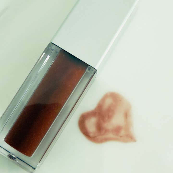 Botika Skincare - Wholesale Lip Gloss - Lip Oil Plumping