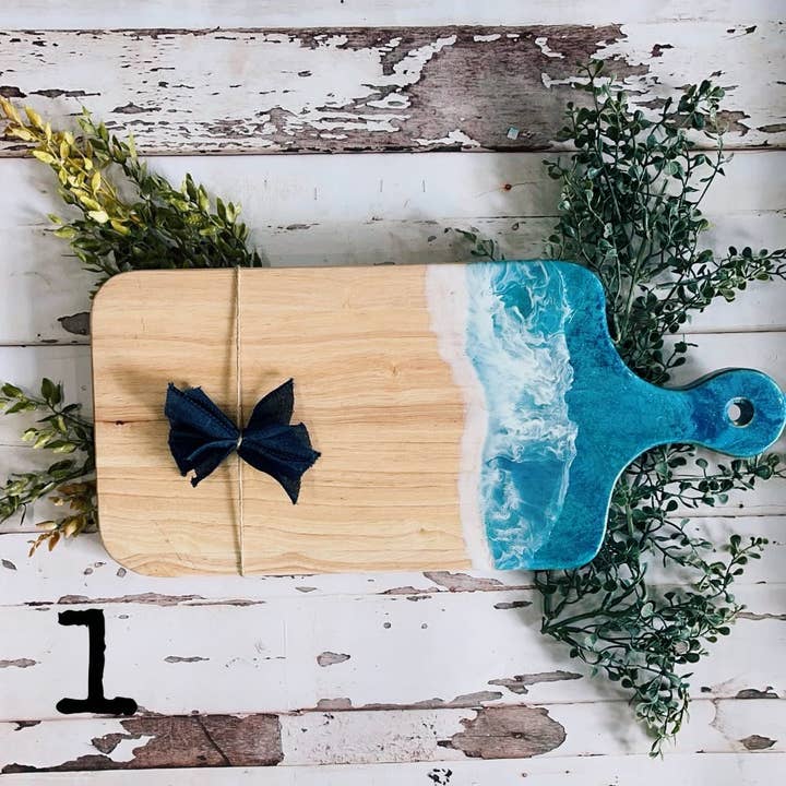 Paisley Grace Makery – wholesale Skärbräda – Brödbräda Ocean Epoxy #1 Skärbräda 18x8"