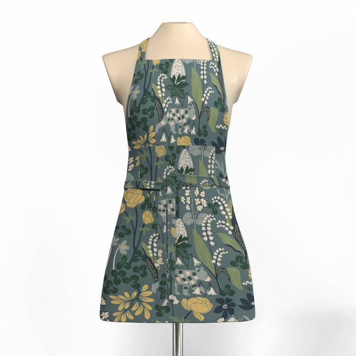 Here Sleeps No Bear Turquoise Apron With Pocket for wholesale by Arvidssons Textil