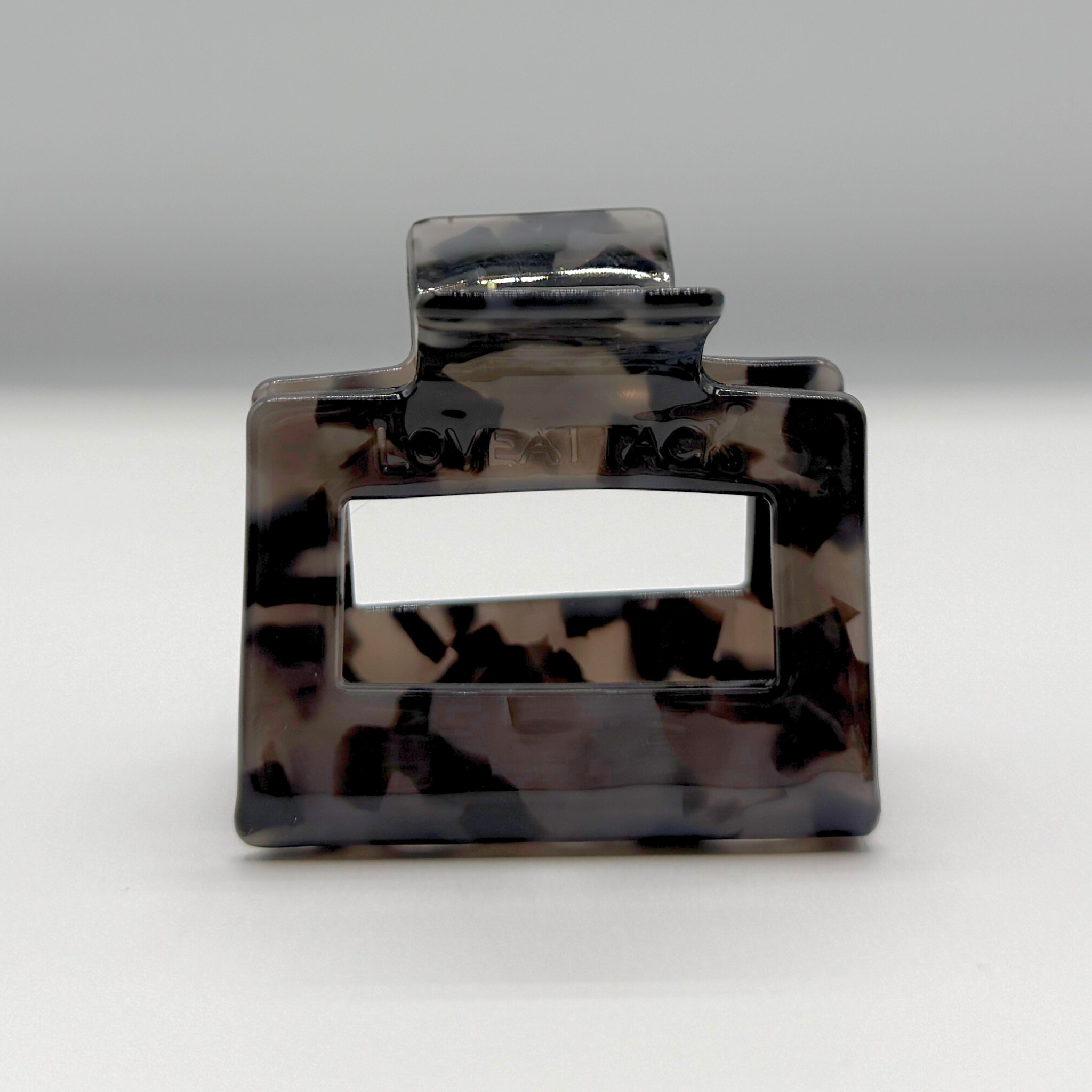 Love Attack - Wholesale Hair Clip - Women's - Raya Cellulose Acetate Hair Claw Clips18