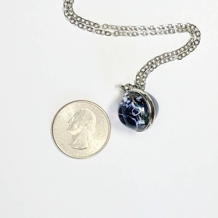 Fiona Accessories – Colar pingente/pendente por atacado – Colar Astronomy Charm do Espaço Colar Terra3