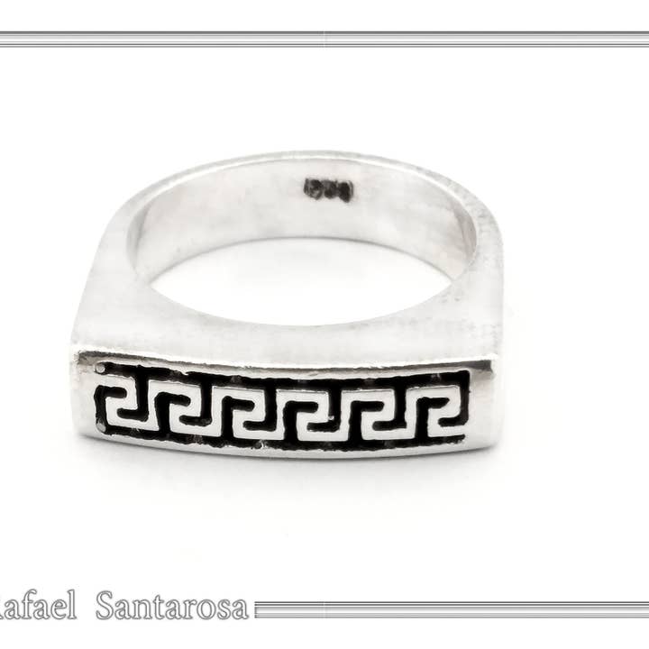 RAFAEL SANTAROSA - Venta al por mayor Anillo de banda/apilable - Anillo Meander con decoración en forma de llave griega sobre plata oxidada2