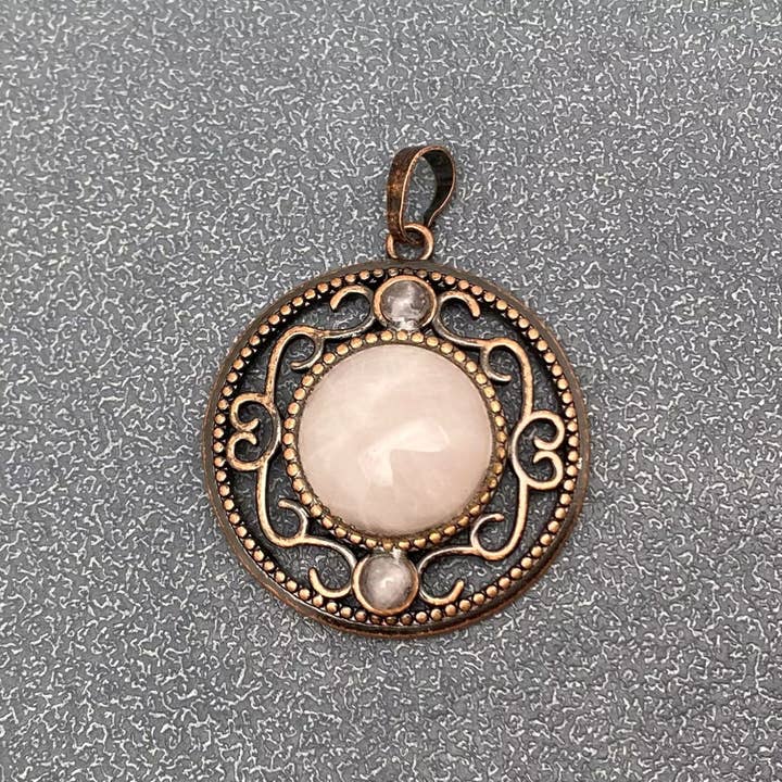 Mio Queena - Wholesale Individual Charm/Pendant - Vintage Natural Stone Hollow Circular Charm Pendant - CS26