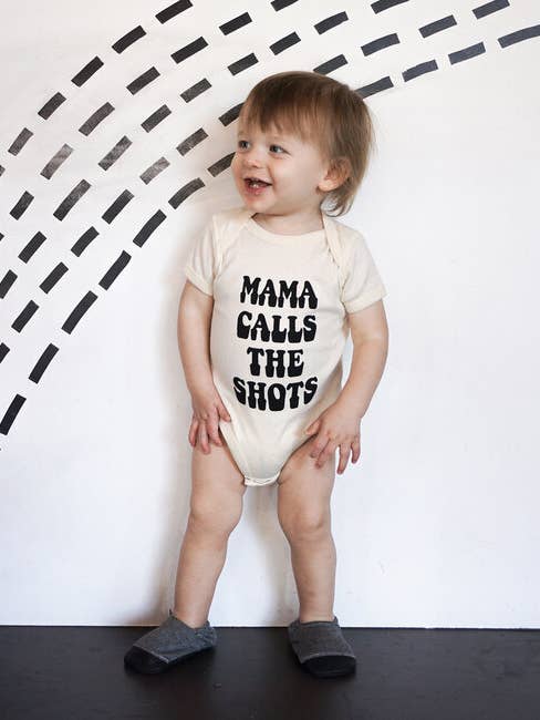 Säugling Mama ruft das Sagen für den Großhandel von Mama Rising Collective