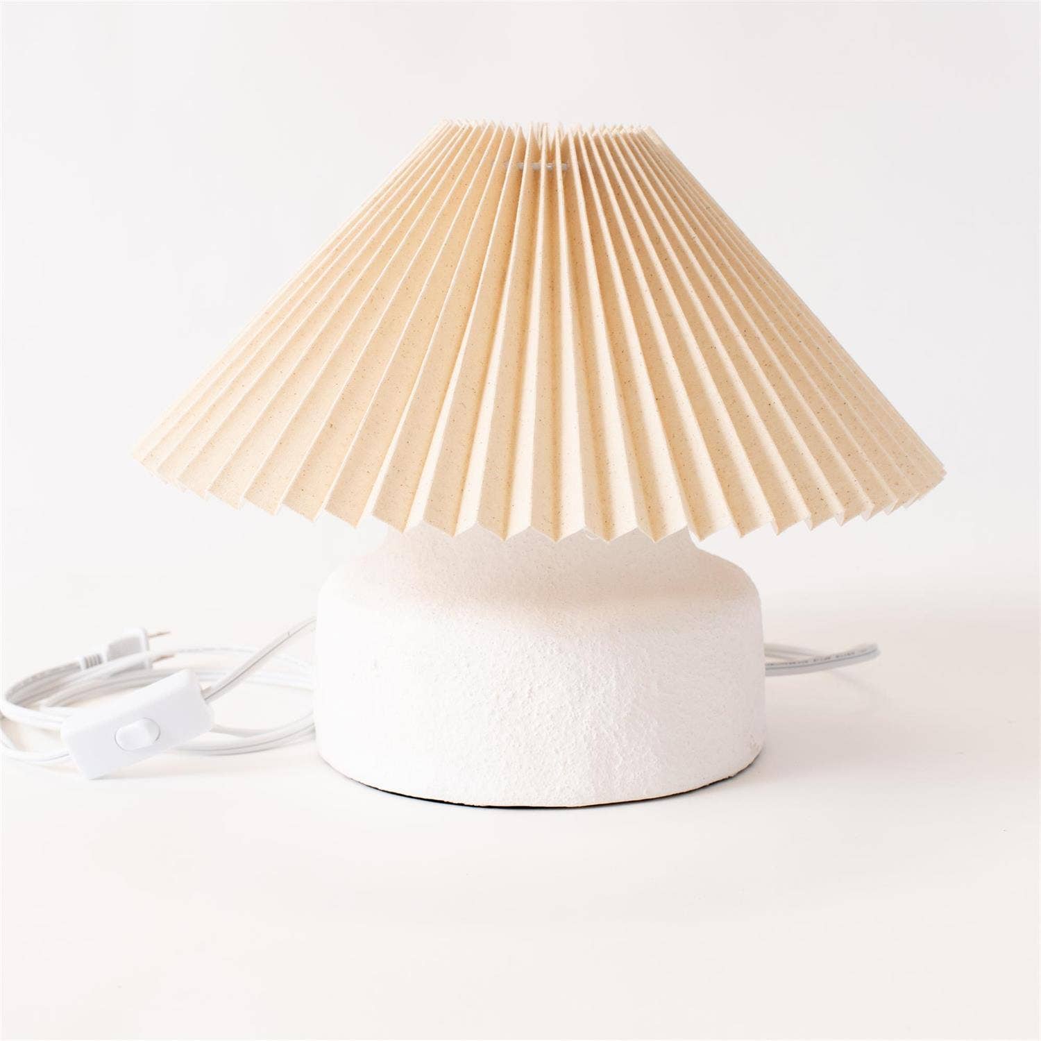 Audrey's Home & Gift - Wholesale Accent/Desk Lamp - Lamp - Rustic White Base, Pleated Cream Shade (PC)3