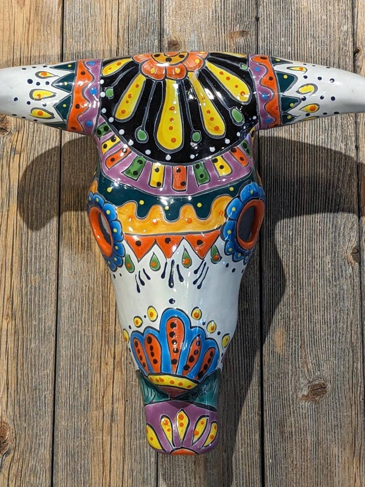 Crâne de vache Talavera pour la vente par Camino TX