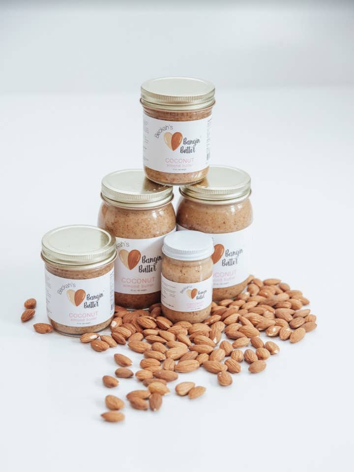 Beckah's Bangin amandelboter; Kokosnoot voor wholesale door Beckah's Bangin' Butter
