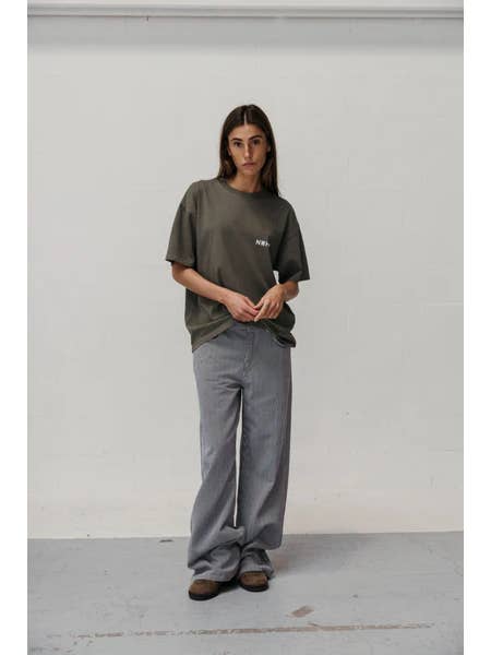 NWHR - Wholesale T-Shirt - Unisex - Cropped Olive T-Shirt