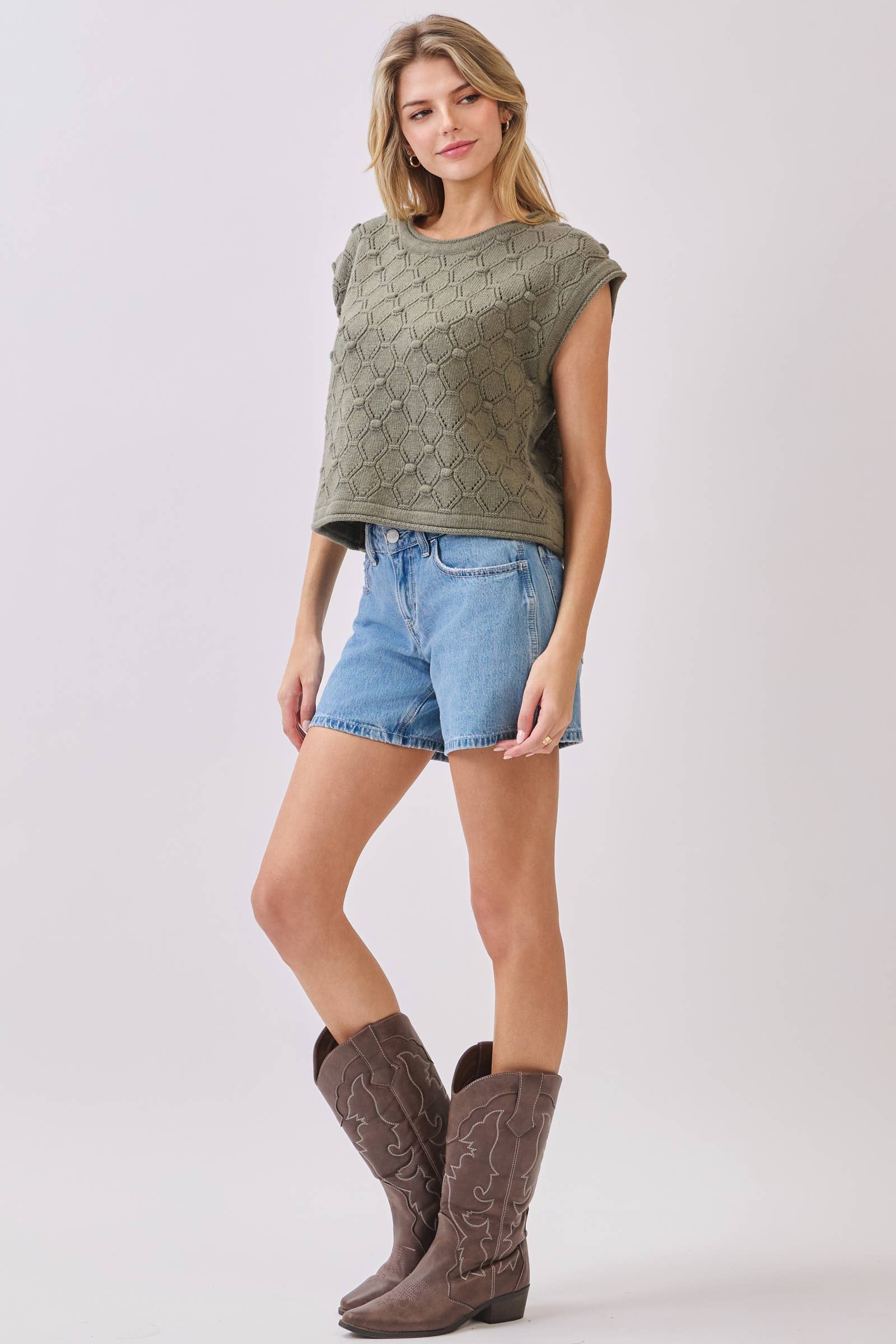 Final Touch – Top de malha - Mulher por atacado – Top de Malha com Manga Curta e Bainha Enrolada - VW612715