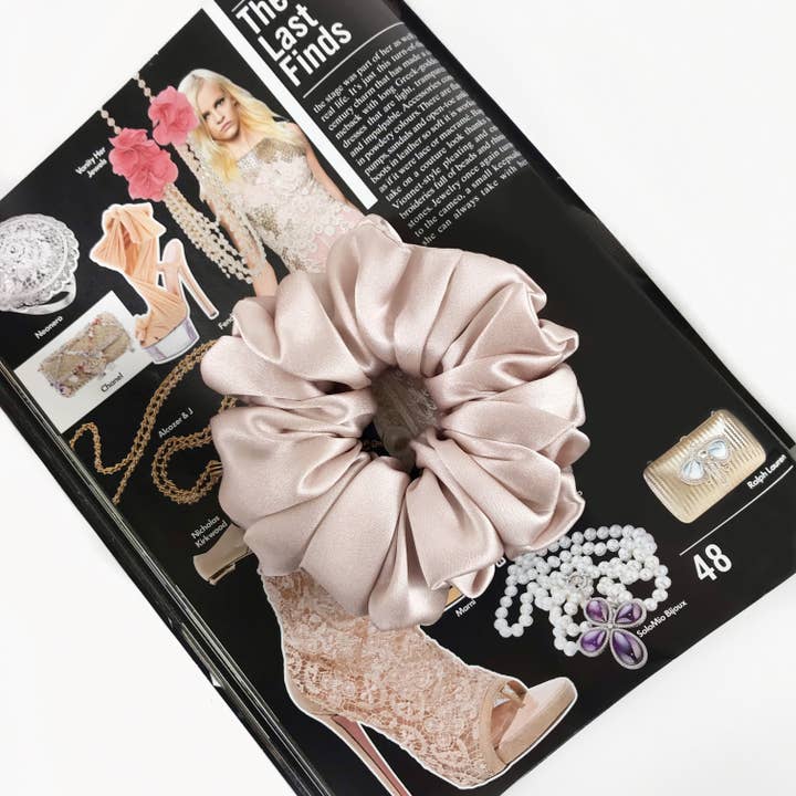 Elastico per capelli, realizzato in seta di gelso per la vendita all'ingrosso da parte di Misinda