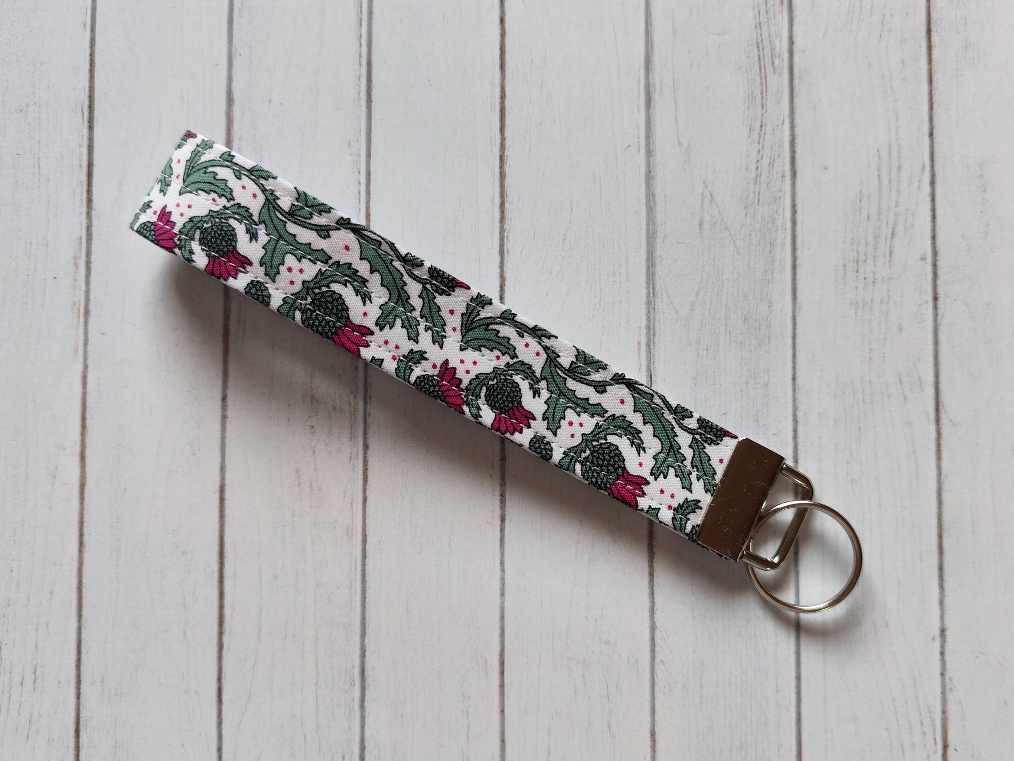 Hannah and me – wholesale Keychain – Women's – Thistle wristlet keyring, Scottish thistle keyfob wristlet1