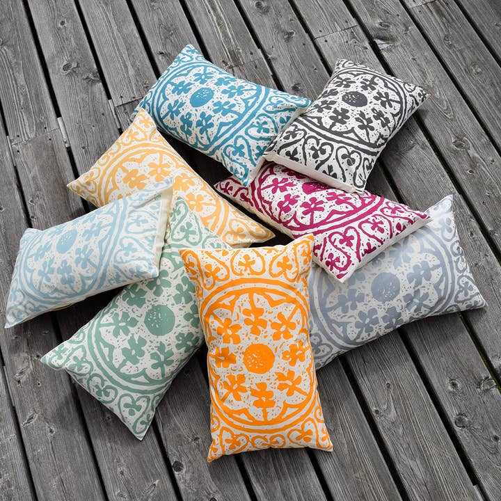 SQUARE Cotton Pillow Hotel Closure 30x50 cm for wholesale by anna blume textilmanufaktur
