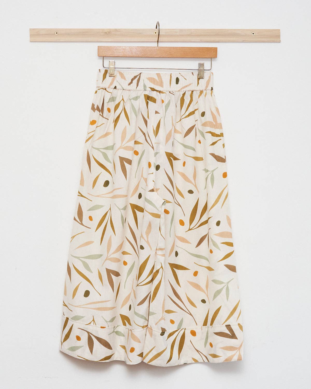 Periodical - Wholesale Lounge Shorts - Women's - Olive Branch Wide Hem Culottes1