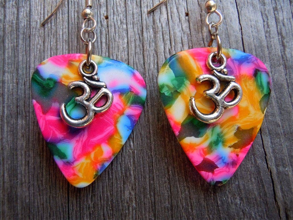 Simply Raevyn - Wholesale Dangle Earrings - Ohm Charm Guitar Pick Earrings1