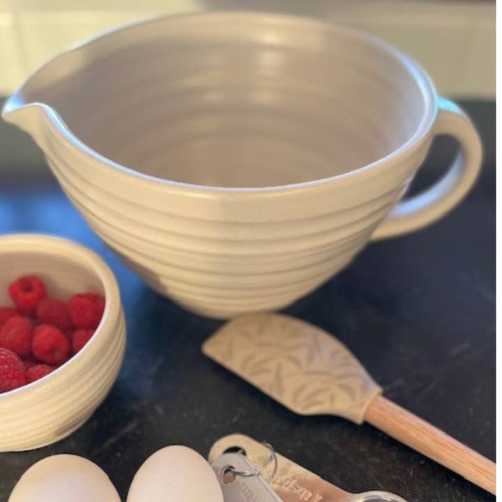 Ridges Batter Bowl for wholesale by Rowe Pottery