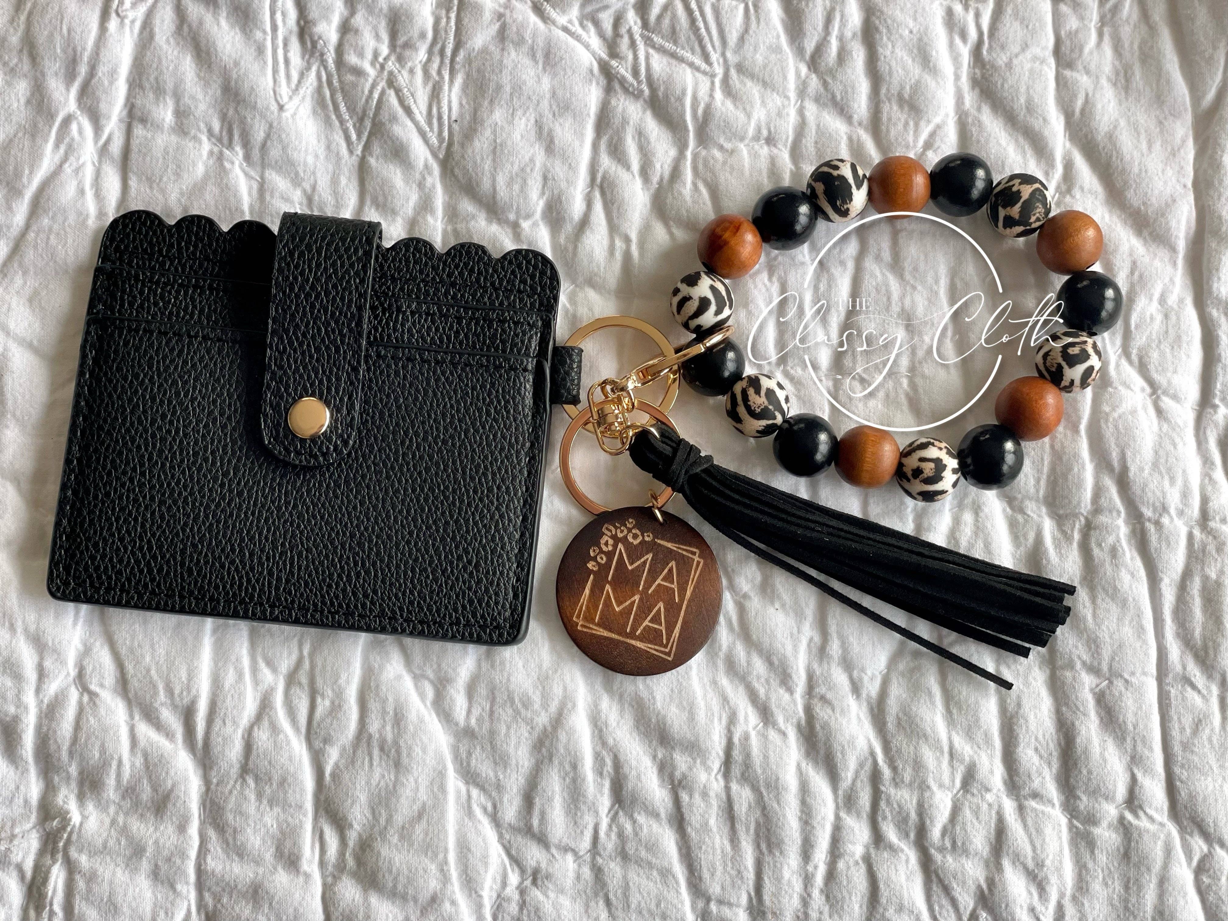 The Classy Cloth WS - Vente Bracelets - Portefeuille porte-clés MAMA Wristlet - Léopard avec pompon noir RTS2