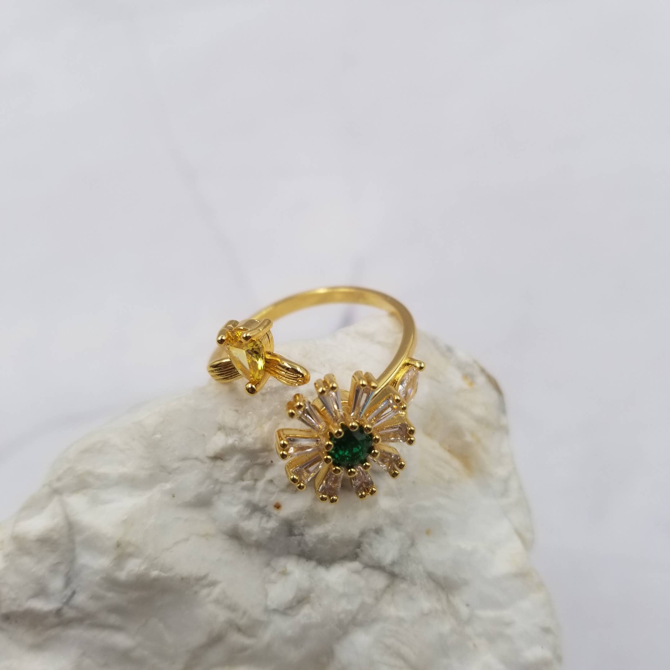 The Pretty Jewellery - Wholesale Multi-Stone Ring - Crystal Sunflower Anxiety Rings - Adjustable1