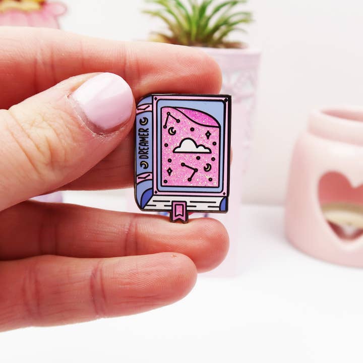 RebelJones - Wholesale Lapel Pin/Button - Dreamer Book Pin