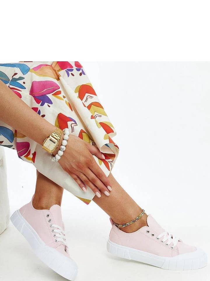 Lieber Deem Marktplatz - Wholesale Lifestyle Sneakers - Women's - Sneakers Model 207371 Solea1