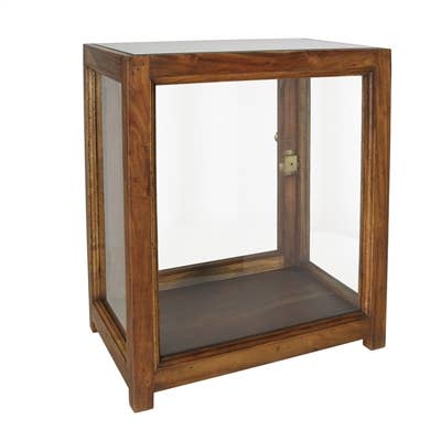 HomArt - Wholesale Retailer Display Stand/Case - Pullman Display Cabinet1