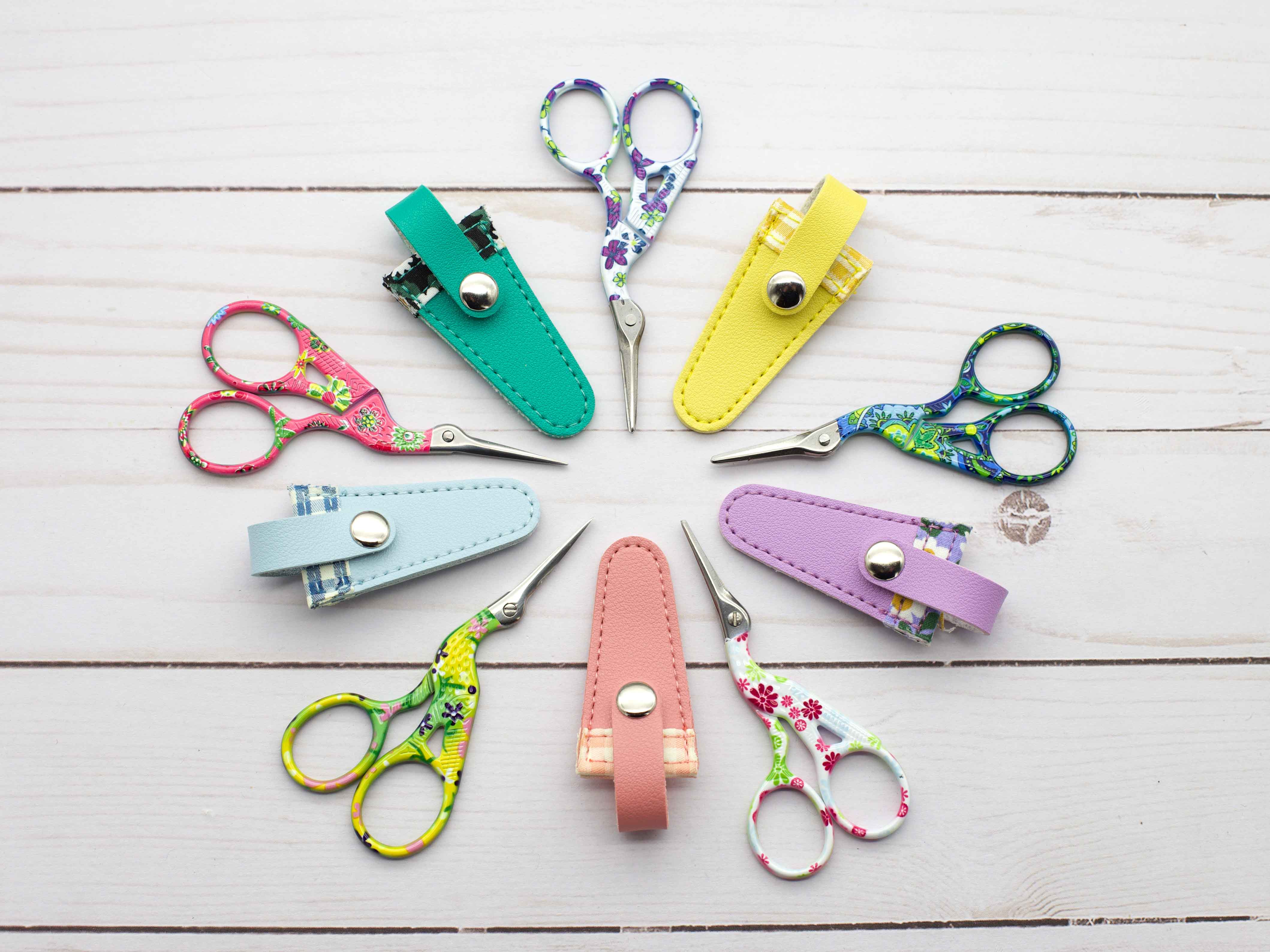 Fox & Pine Stitches - Wholesale Knitting Needles - Colorful Scissors & Sheaths