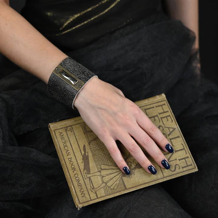 KBD Studio - Venta al por mayor Pulseras tipo brazalete - Brazalete de cuero de 5 cm con piedra semipreciosa (marrón envejecido)2