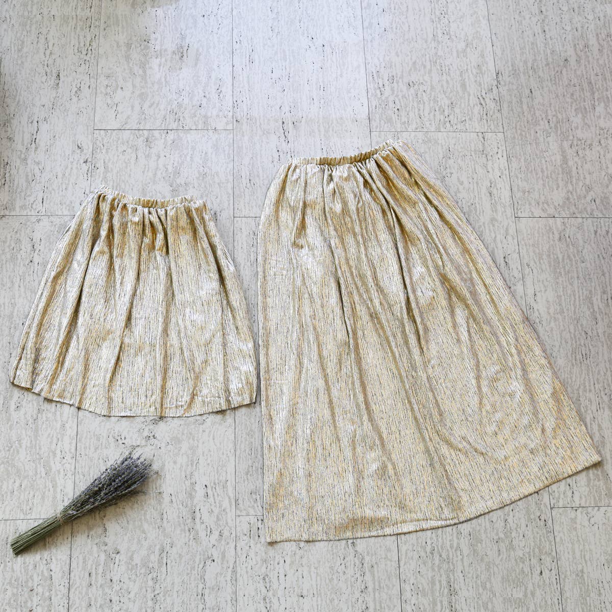 Loven x Mini Momo - Wholesale Mommy & Me Sets - Metallic Midi Skirt Sparkly Elastic Waist Mommy & Me - Kids4