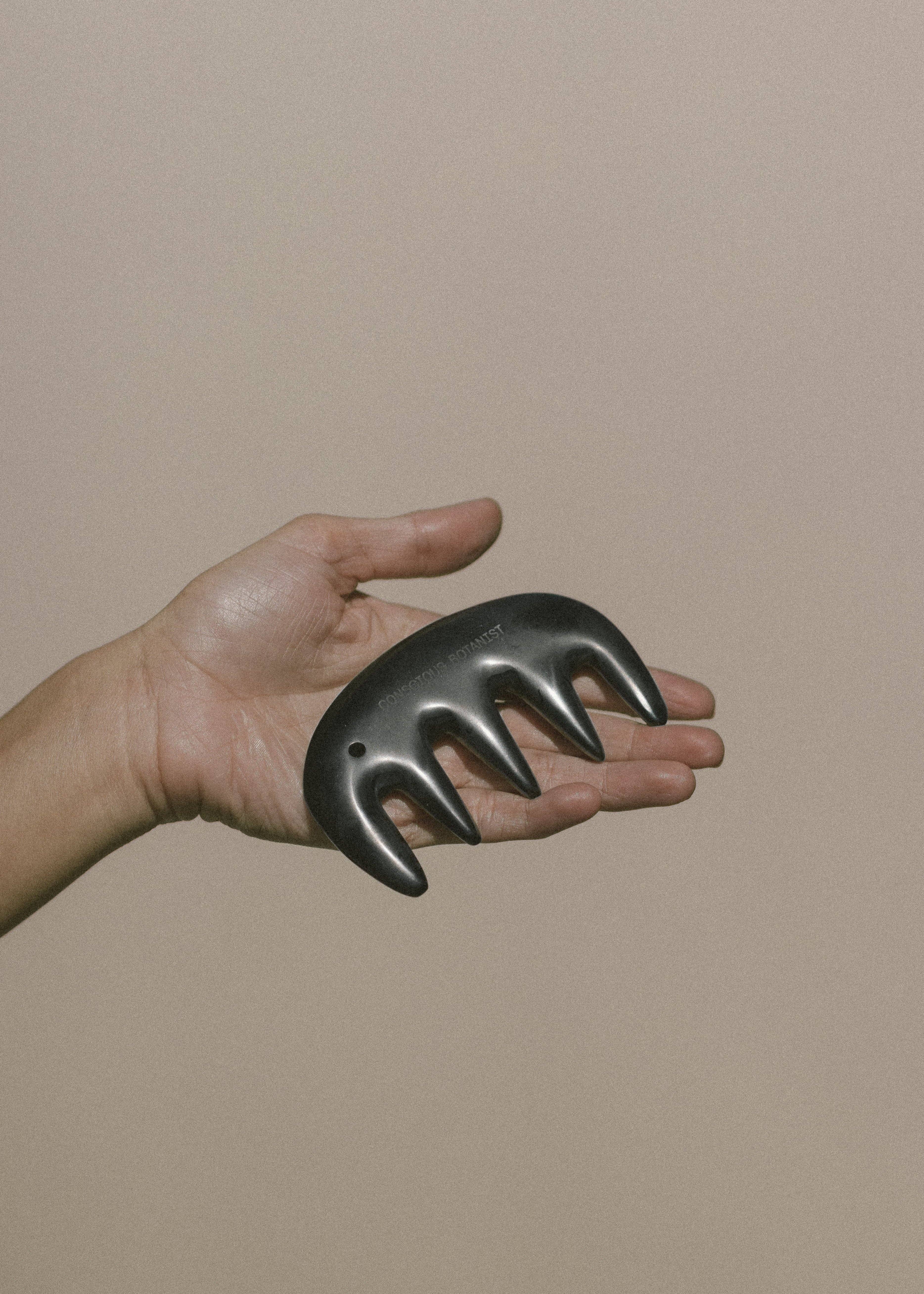 Conscious Botanist - Wholesale Head Scratcher/Massager - The Scalp Gua Sha2