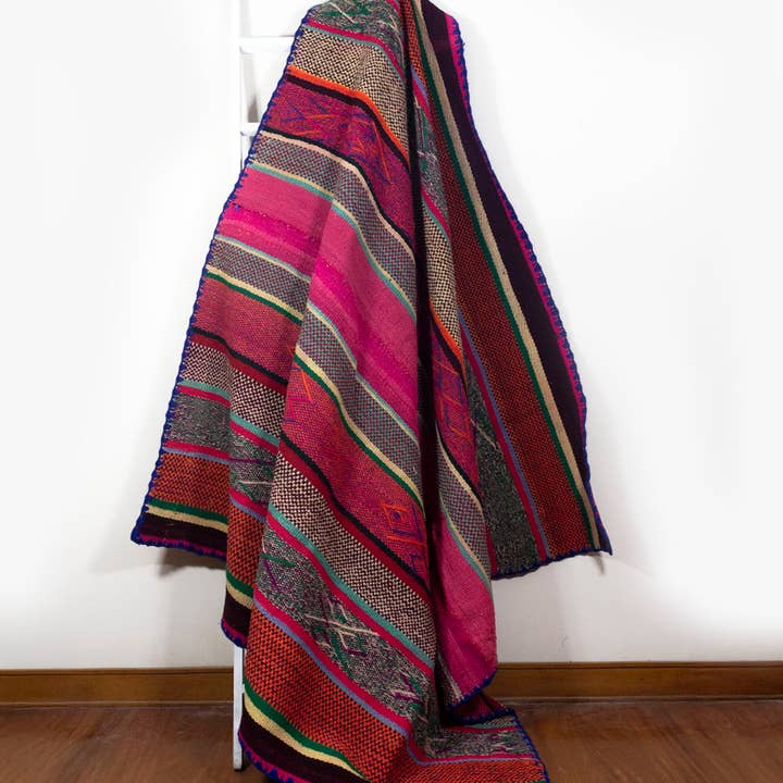 Heirloom Rug (RG-HEI-0722) for wholesale by VINLOOM by Shupaca