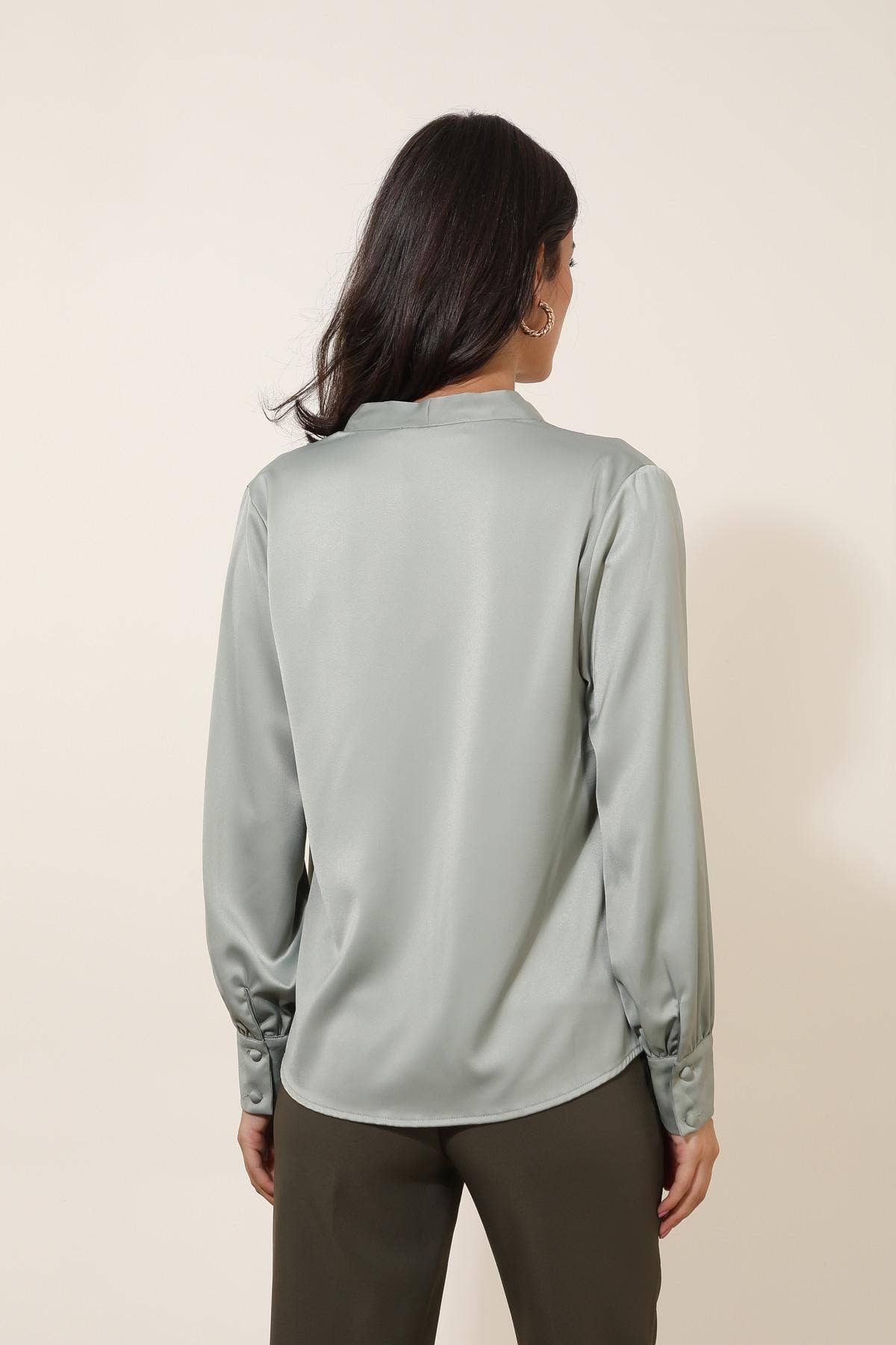 LULUMARY - Vendita all'ingrosso Camicetta - Donna - Blusa satinata H67230