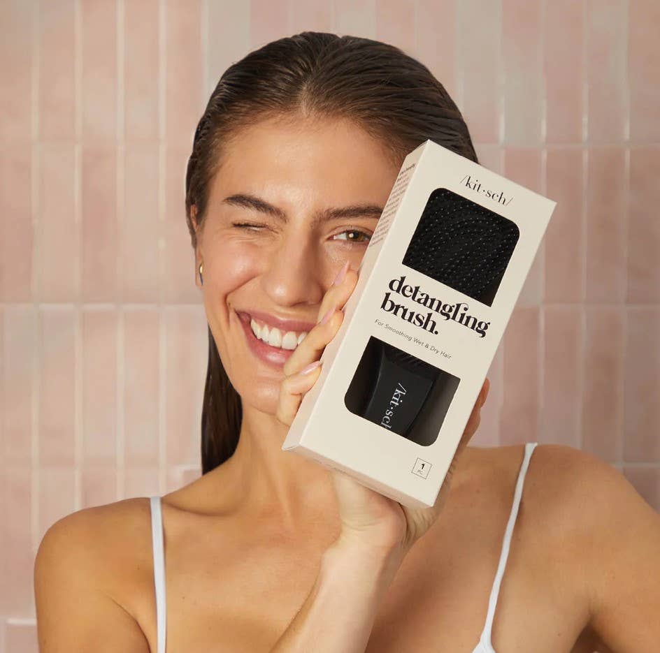 KITSCH - Wholesale Hair Brush/Comb - Detangling Brush - Black3