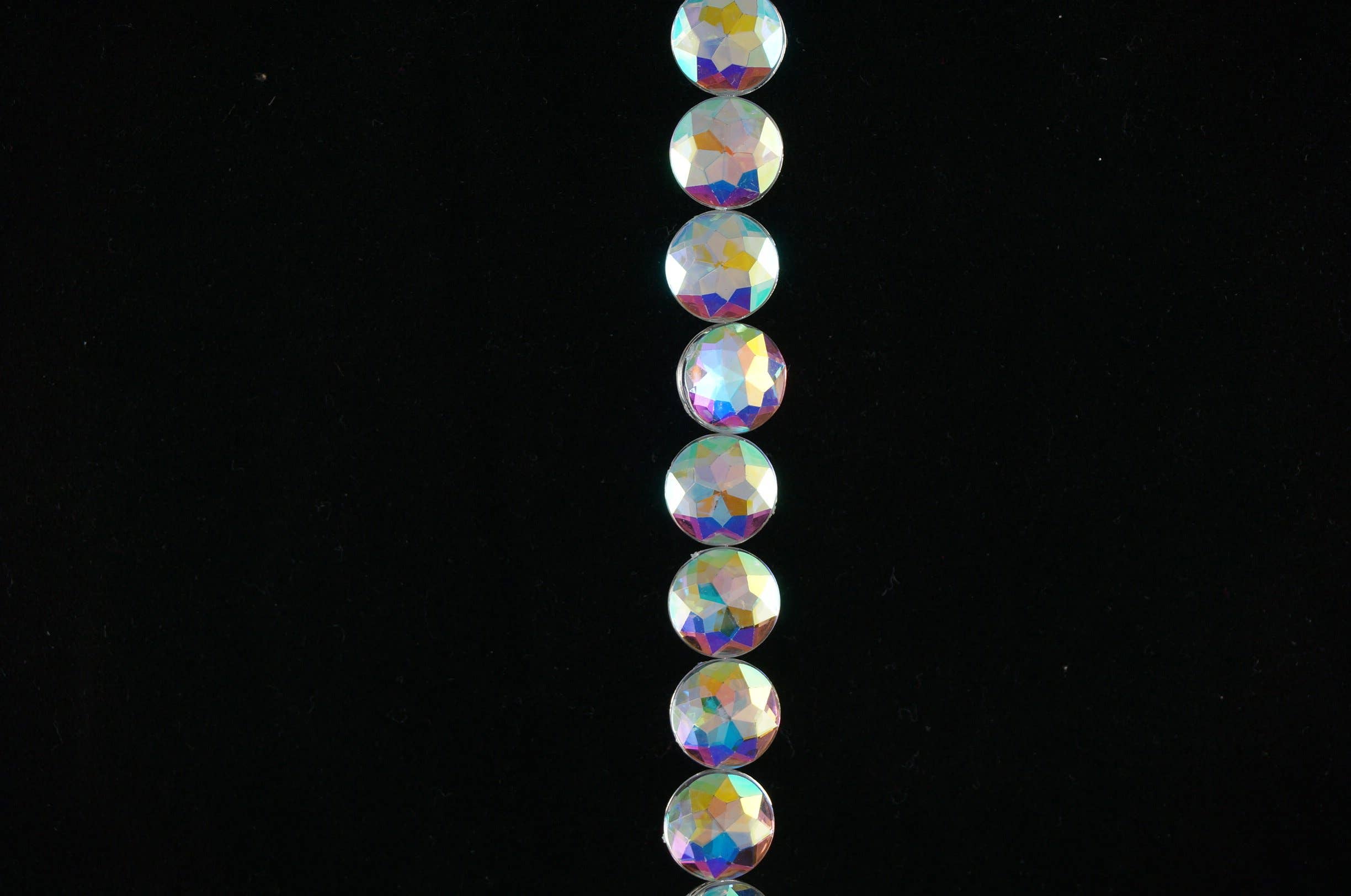 Decor N Beyond - Wholesale Ornament - 9.5" Holiday Iridescent Gem Dangle2