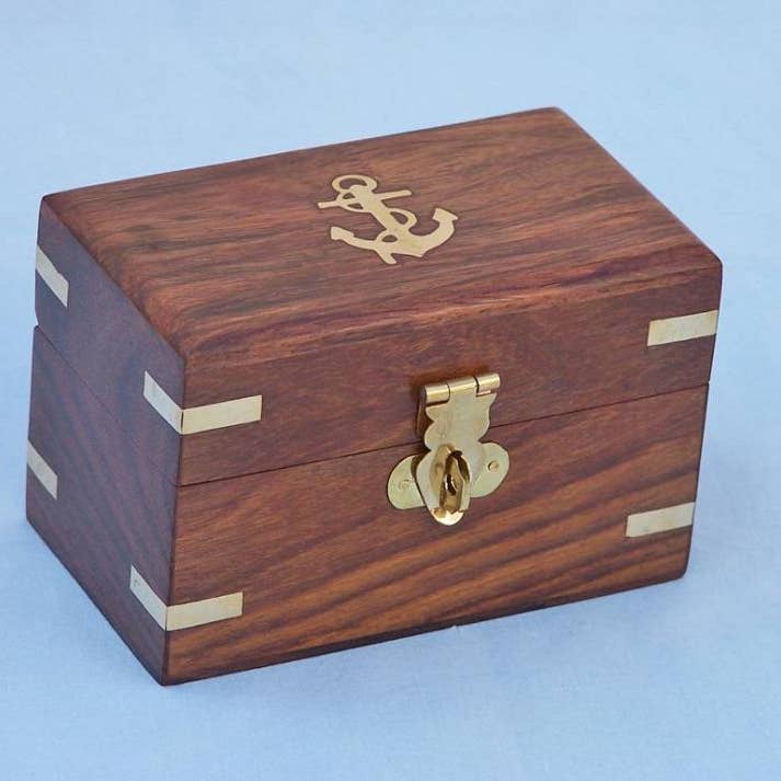 Hampton Nautical - Vendita all'ingrosso Bicchierino da liquore - Set di 2 Bicchierini con Ancora in Ottone Antico e Scatola in Legno di Rosa da 10 cm3