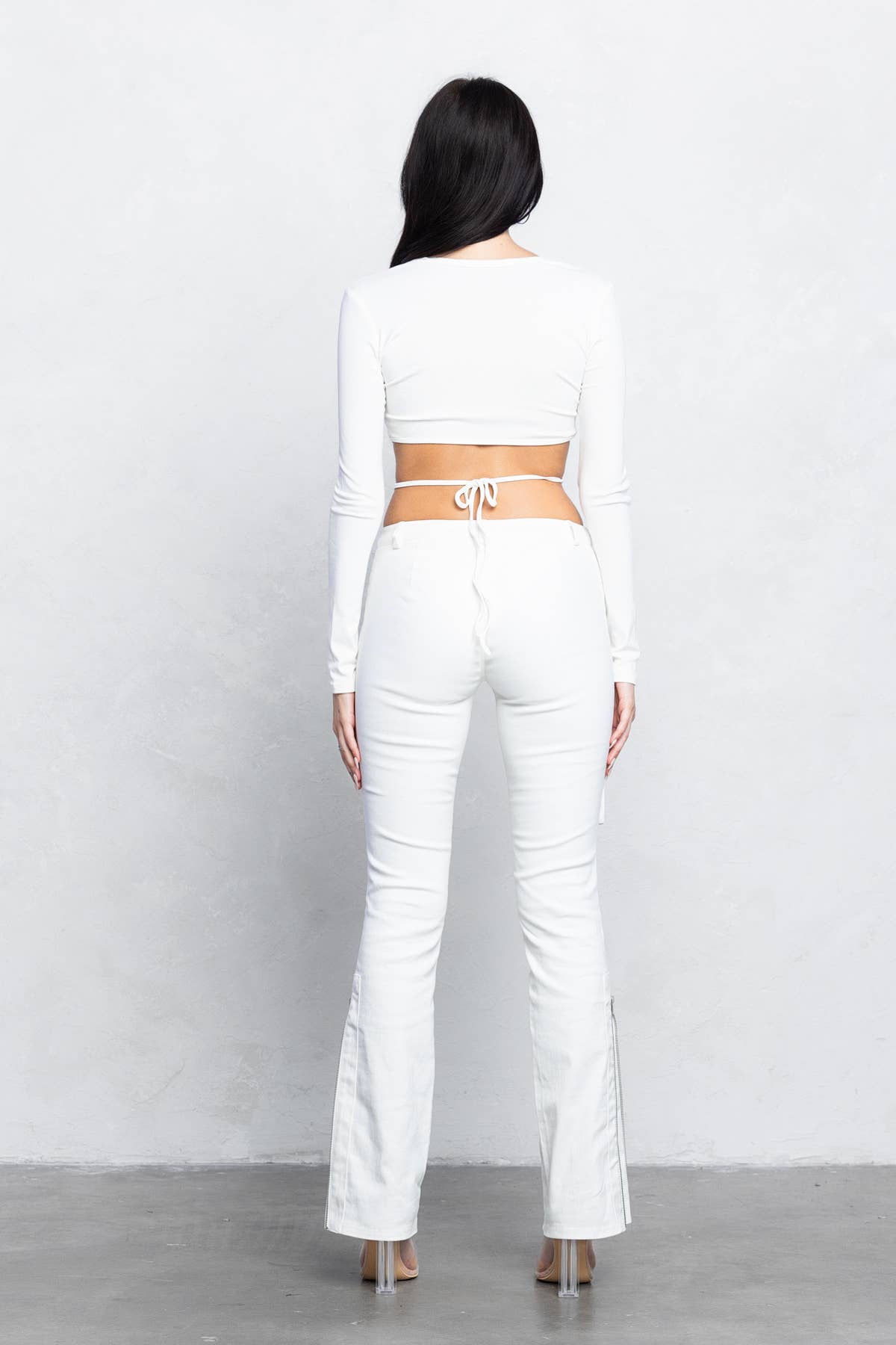 No Vacancy - Wholesale Bodysuit - Women's - Cut out back side long sleeves bodysuit6