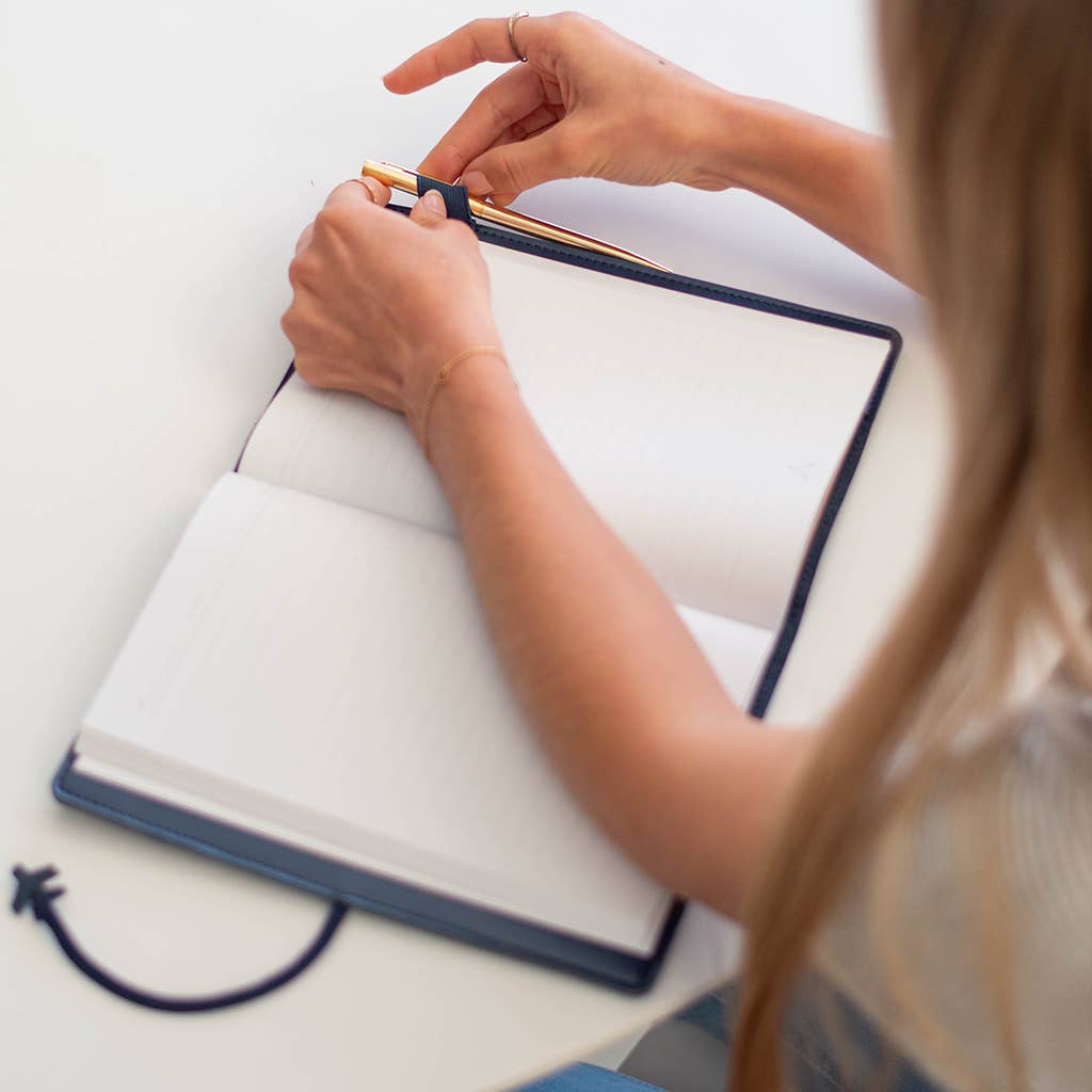 Chasing Threads – Engroshandel Notesbog – Sy Your Travels Map Notebook Kit - Vegansk Navy Læder6