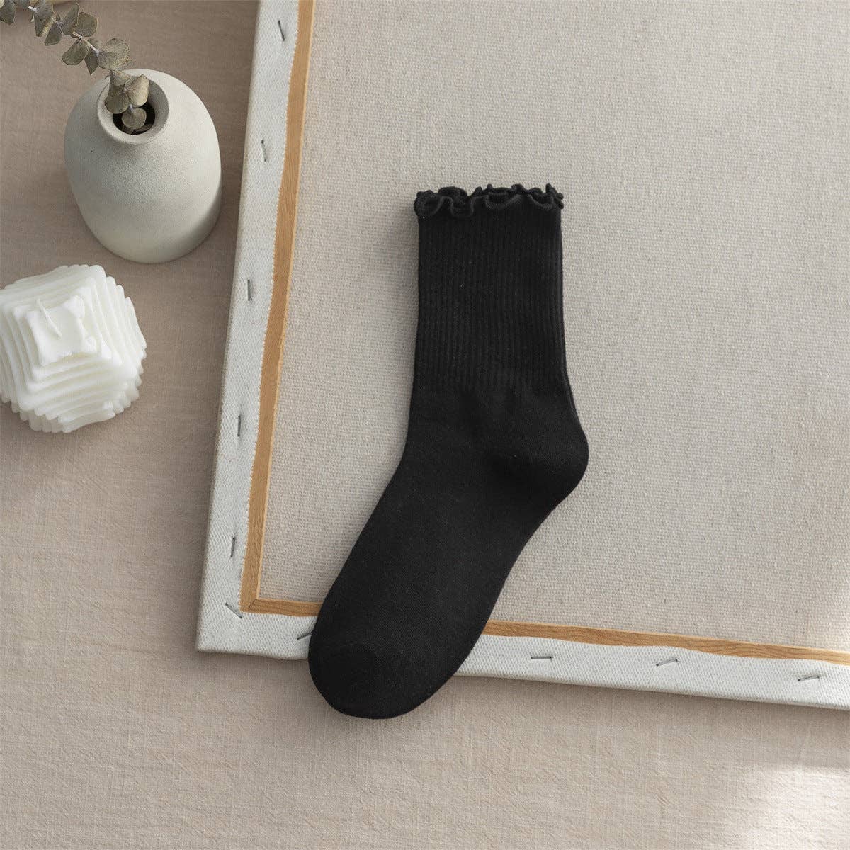 Dipped Shop - Wholesale Socks - Women's - Flounce Solid Color Simple Sweet Socks DP25A4250