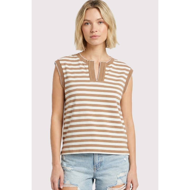 TOP DE RAYAS COSIDAS PICO para venta al por mayor de STACCATO