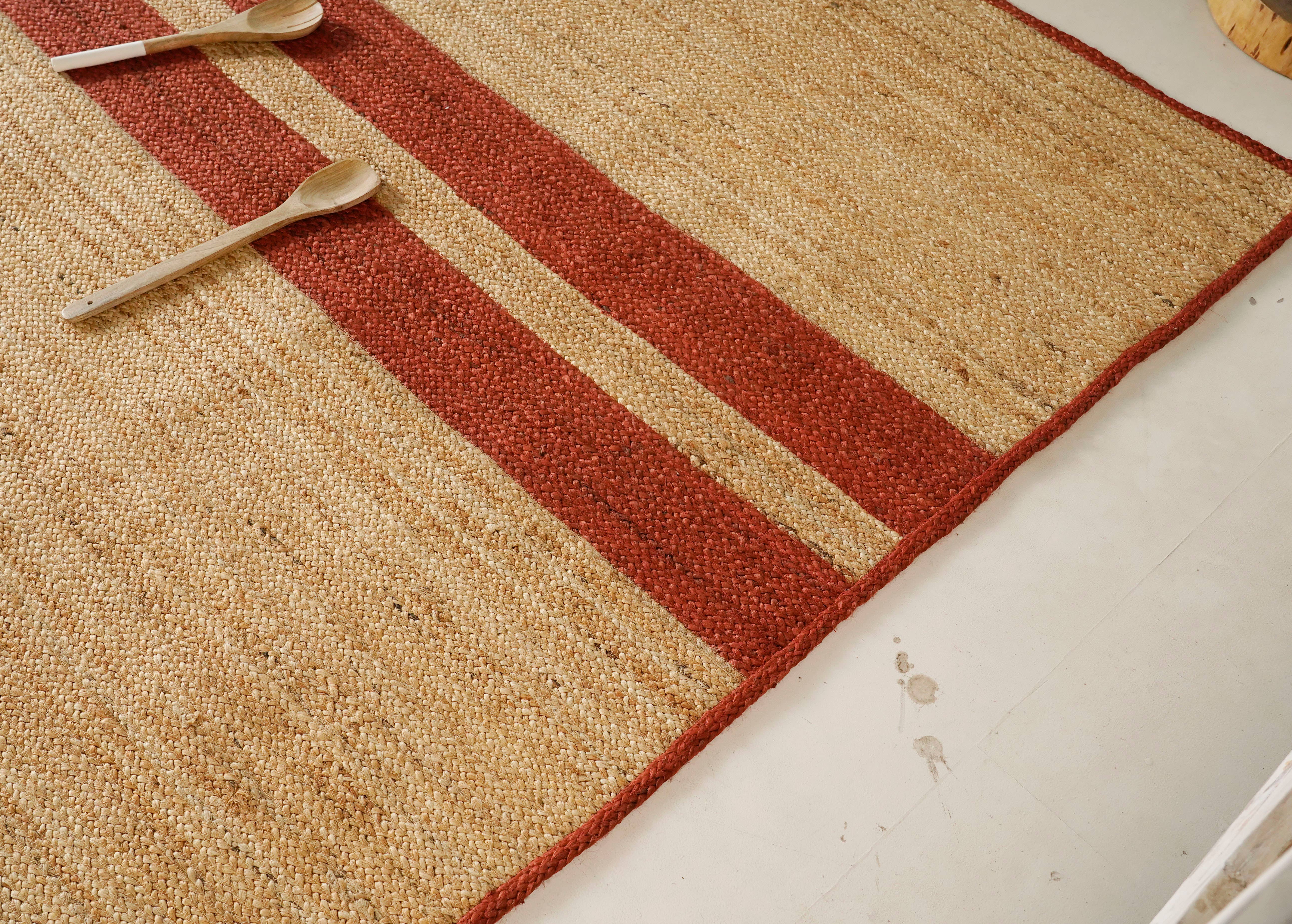 Chouhan Rugs - Wholesale Area rug - Hand Braided Natural Jute Rug With Red Stripes Line Decor4