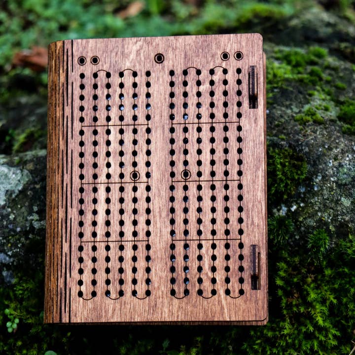 MIY Olympia - Wholesale Board Game - Travel Cribbage Board with Living Hinge4