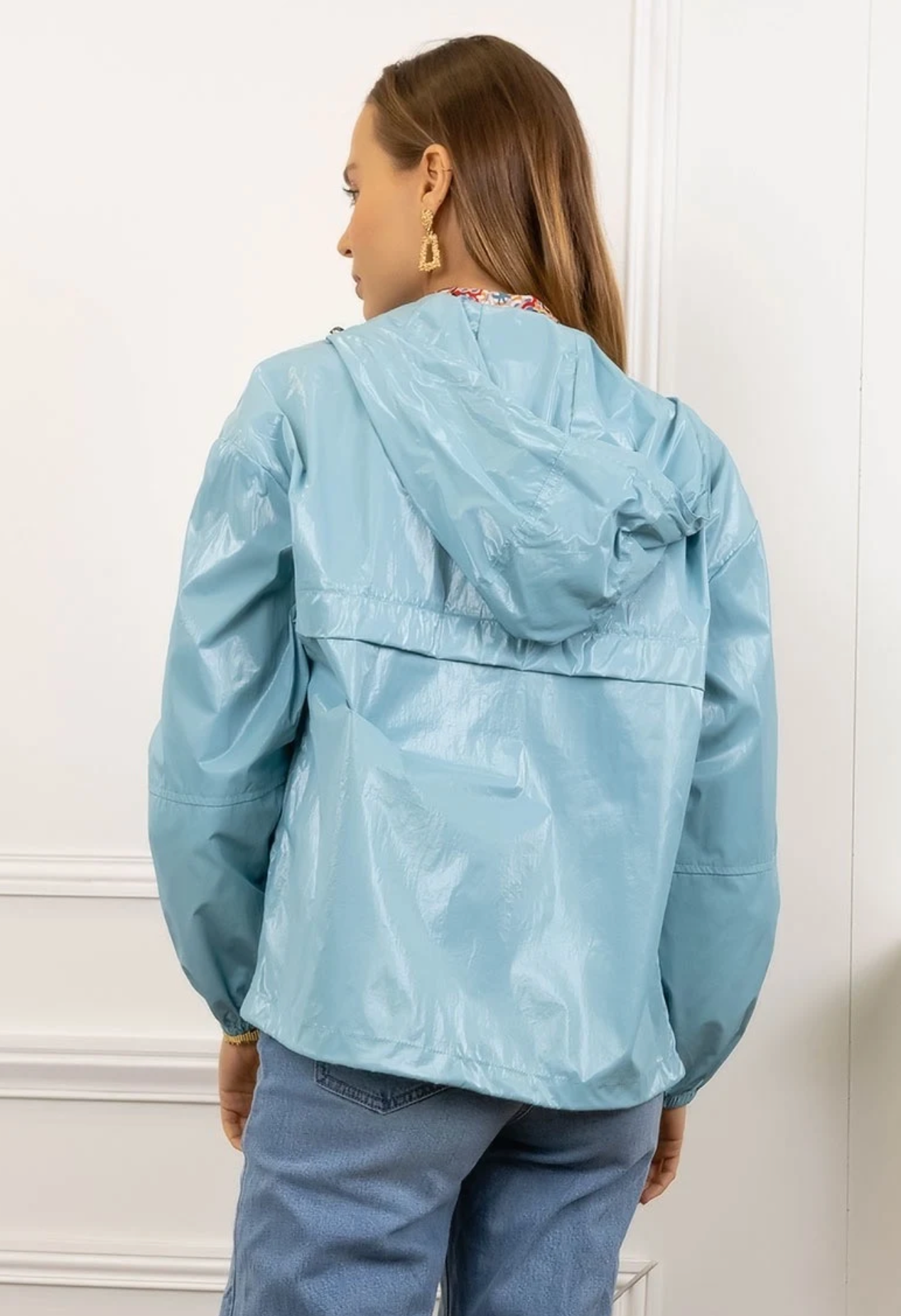 Escandelle Paris - Wholesale Raincoat - Women's - Short Waterproof Hooded Parka, Lightweight Windbreaker2