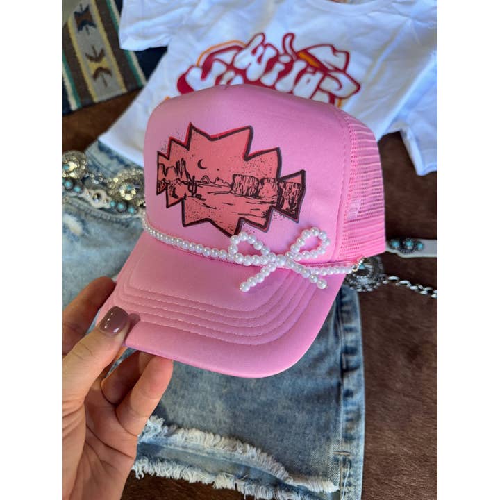 Wild Junkie - Wholesale Hat Accessory - Women's - White Pearl Bow Trucker Hat Chain1