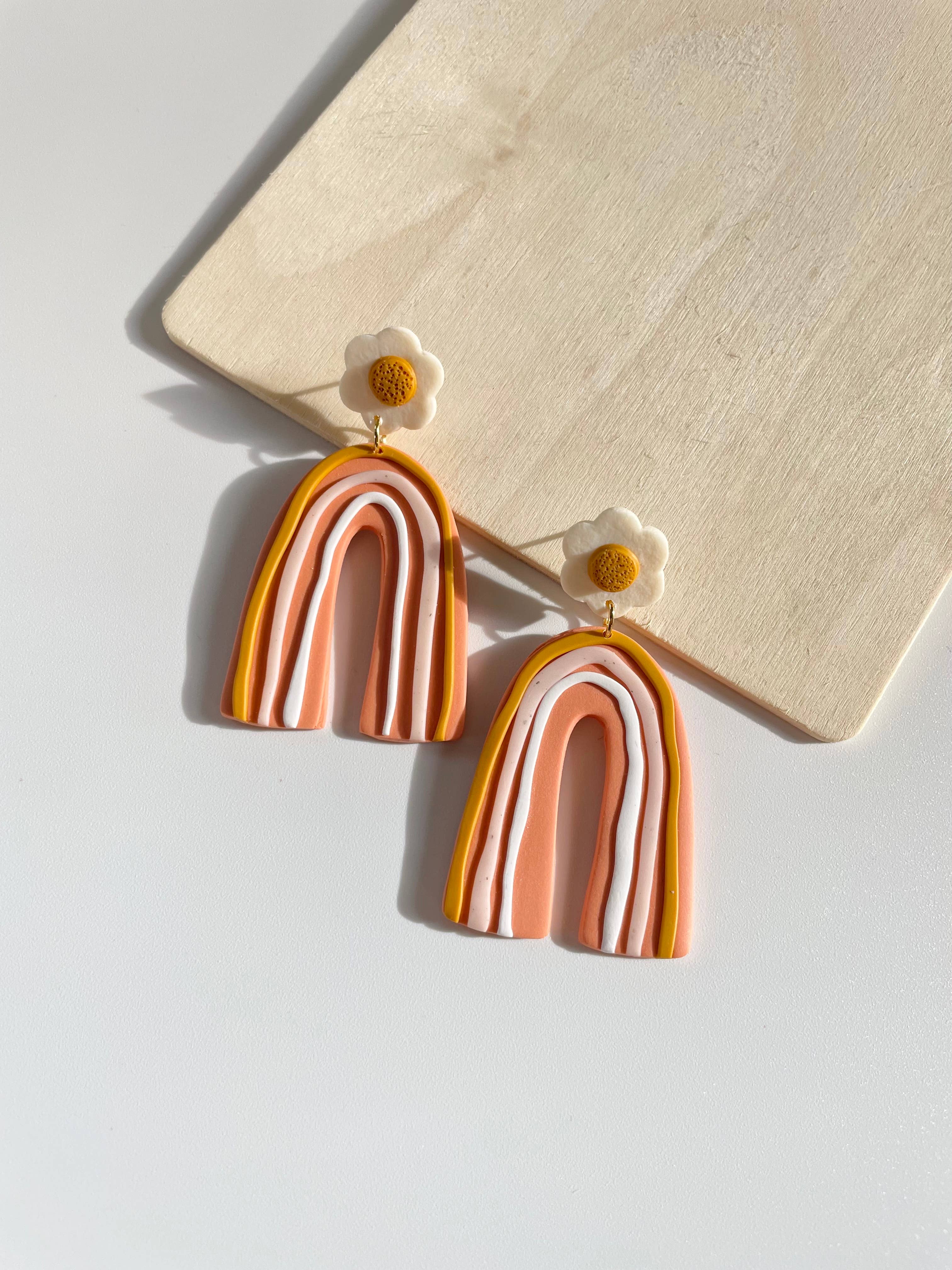 AnalyJewelry - Wholesale Dangle Earrings - Daisy Rainbow Statement Earrings3